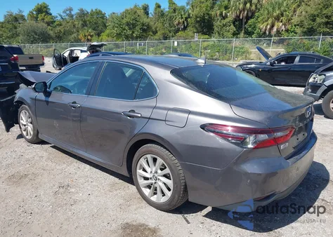 2022 Toyota Camry Le из США, поврежденный, VIN 4T1R11AK0NU710697